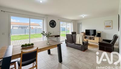 Maison - 85 m² - 3 pièces