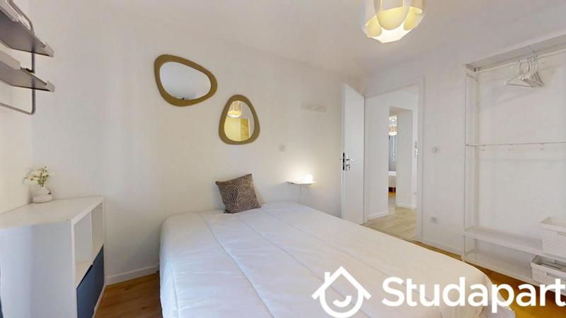 Chambre - 11 m² - 1 pièce