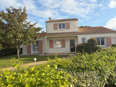 Maison - 132 m² - 5 pièces