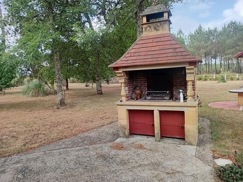 Maison - 134 m² - 9 pièces