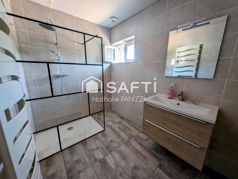 Maison - 96 m² - 4 pièces