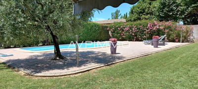 Maison - 134 m² - 4 pièces