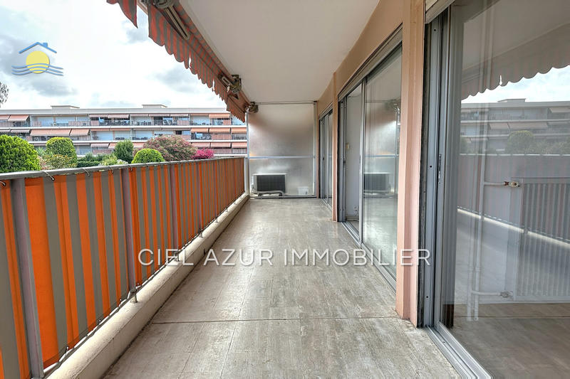Appartement - 75 m² - 4 pièces