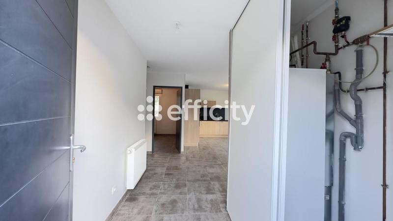 Villa - 80 m² - 4 pièces