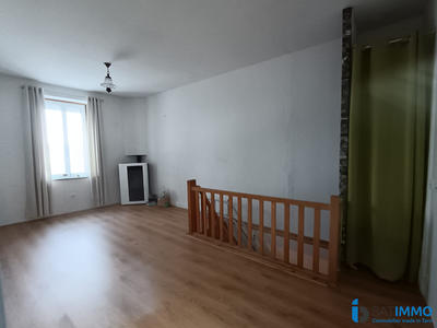 Maison - 77 m² - 4 pièces