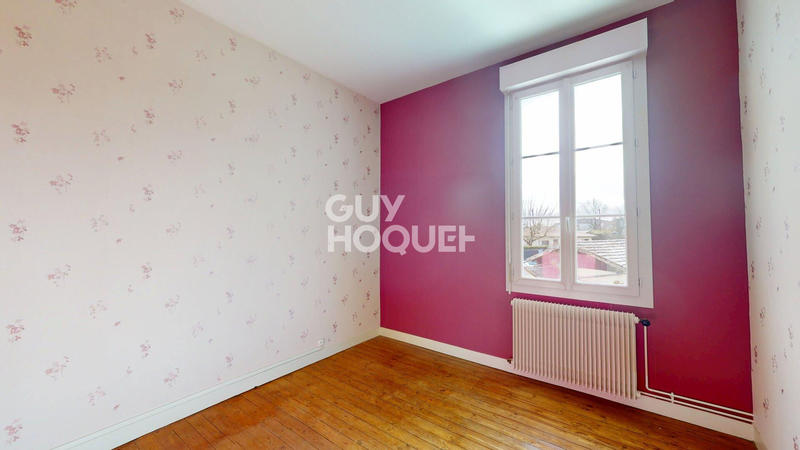 Maison - 195 m² - 8 pièces