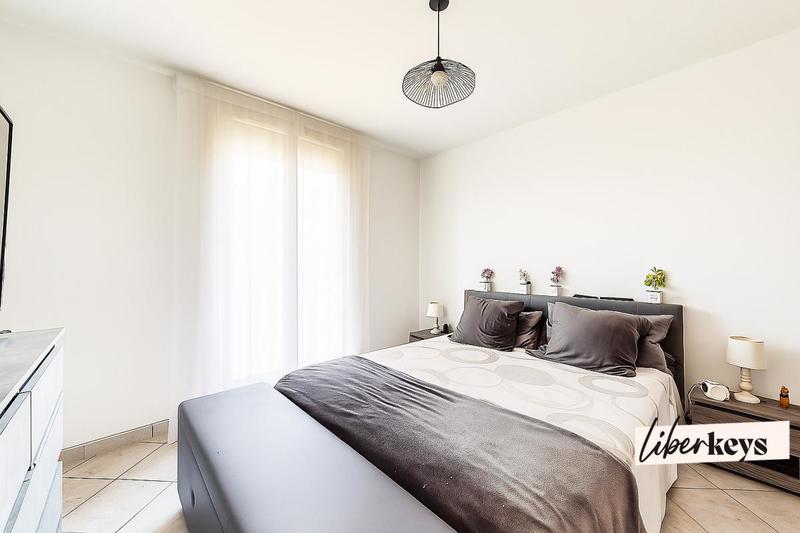 Appartement - 79 m² - 4 pièces