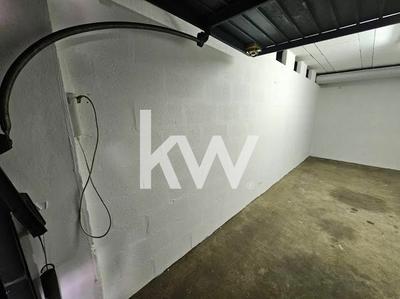 Parking / Garage - 17 m²