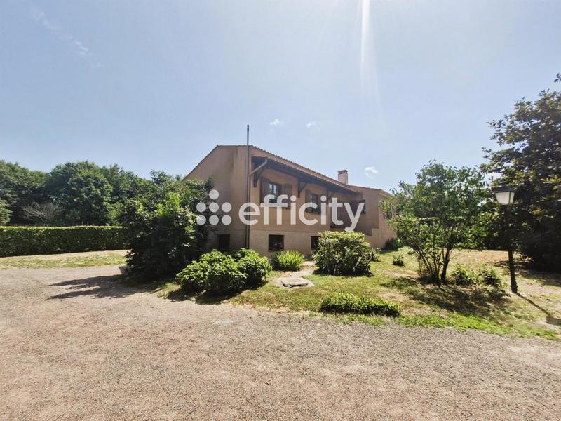 Maison - 111 m² - 5 pièces