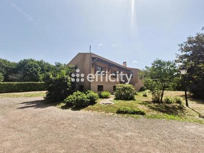 Maison - 111 m² - 5 pièces