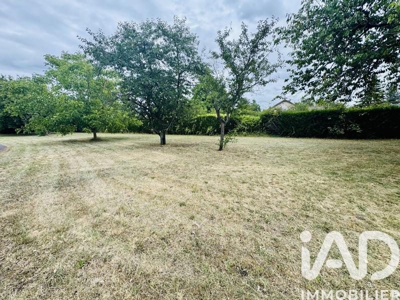 Maison - 230 m² - 8 pièces