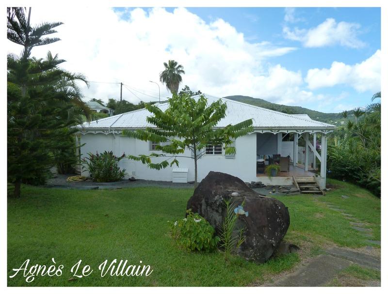 Propriété - 385 m² - 15 pièces