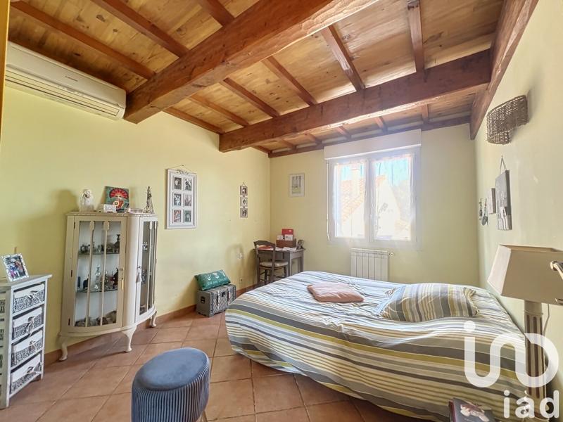 Maison - 360 m² - 10 pièces