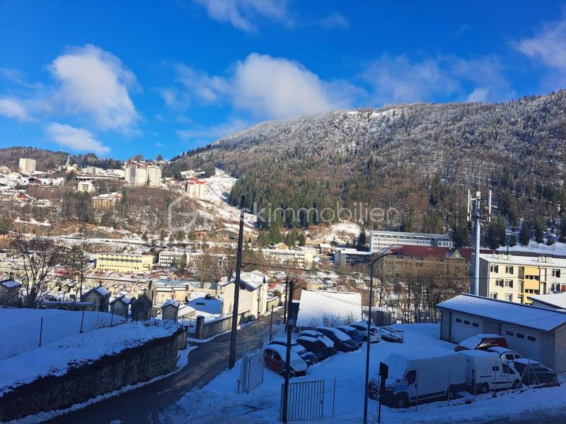 Appartement - 80 m² - 5 pièces