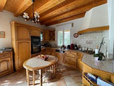 Maison - 149 m² - 6 pièces