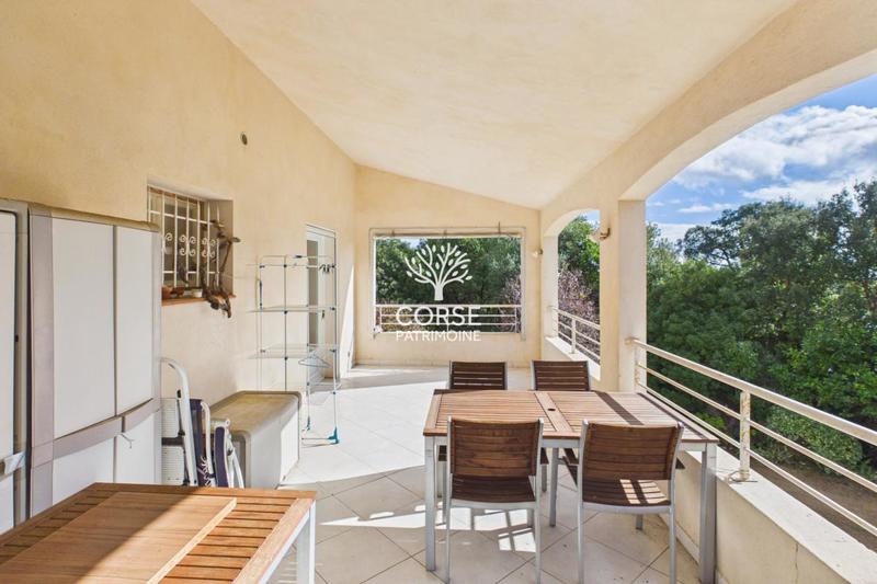 Maison - 102 m² - 3 pièces