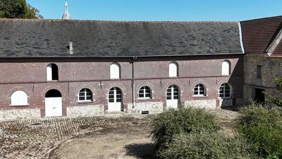 Grange - 489 m² - 1 pièce