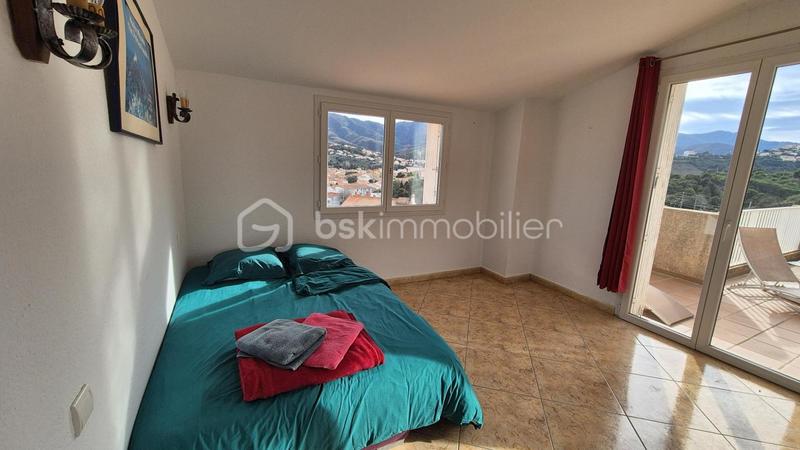 Villa - 237 m² - 10 pièces