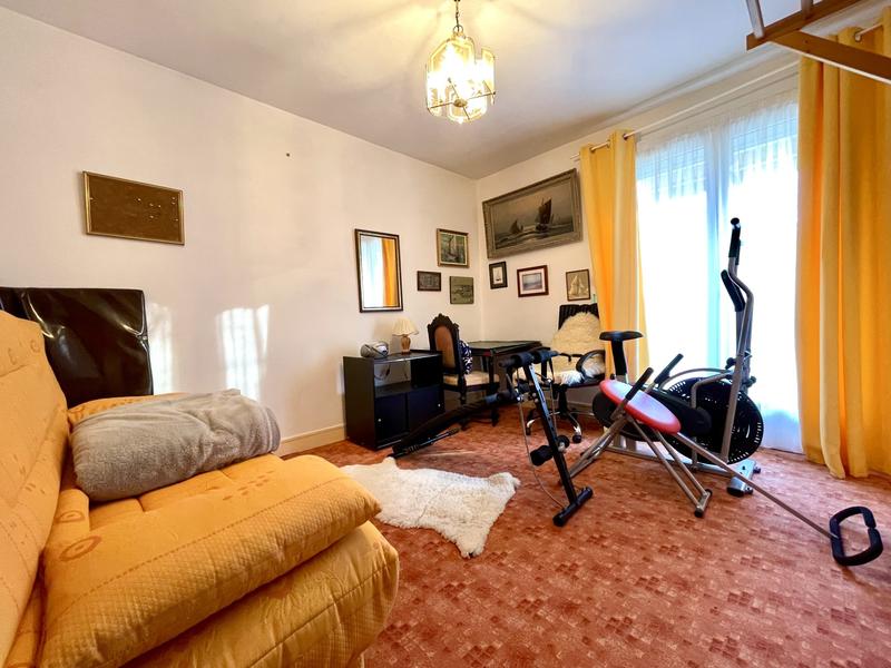 Maison - 142 m² - 7 pièces