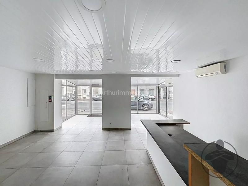 Immeuble - 315 m² - 10 pièces