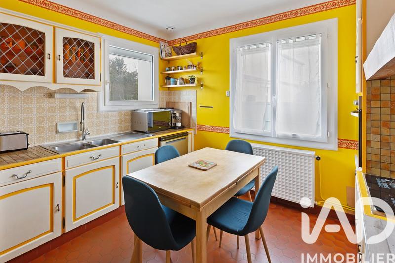 Maison - 152 m² - 7 pièces