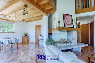 Maison - 131 m² - 5 pièces