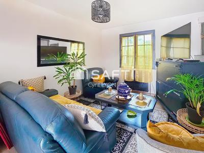 Maison - 81 m² - 4 pièces