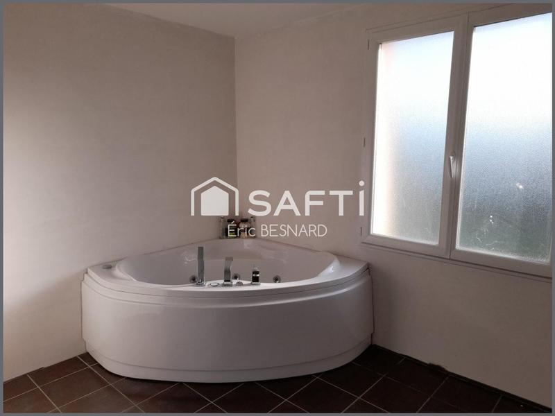 Maison de village - 180 m² - 7 pièces