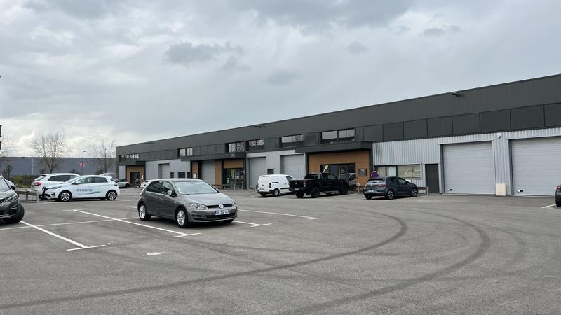 Local d'activités - 260 m²
