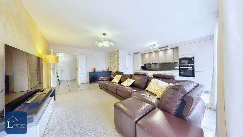 Appartement - 76 m² - 3 pièces