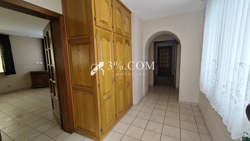 Maison - 193 m² - 7 pièces