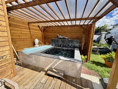 Maison - 160 m² - 5 pièces