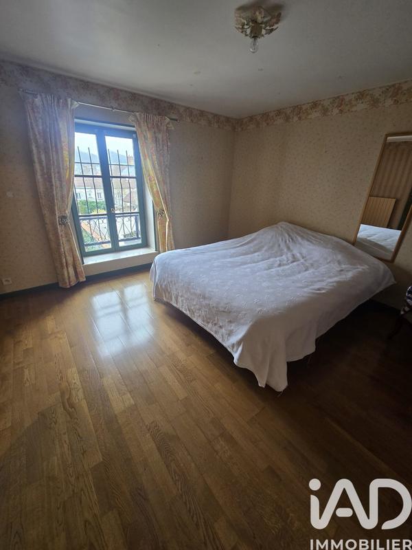 Maison - 358 m² - 10 pièces