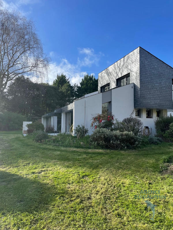 Maison - 172 m² - 7 pièces