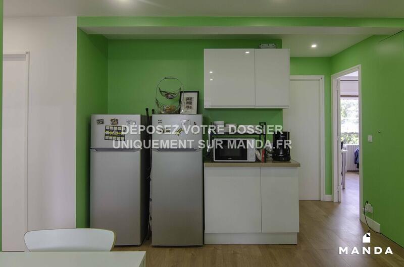 Chambre - 10 m² - 6 pièces