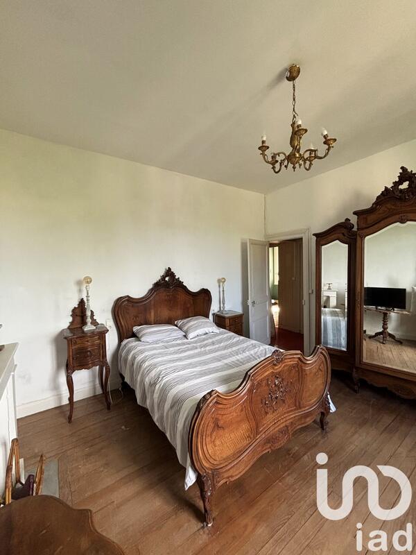 Maison - 191 m² - 9 pièces