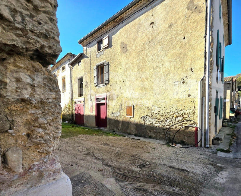 Maison - 137 m² - 5 pièces