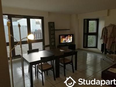 Appartement - 110 m² - 5 pièces