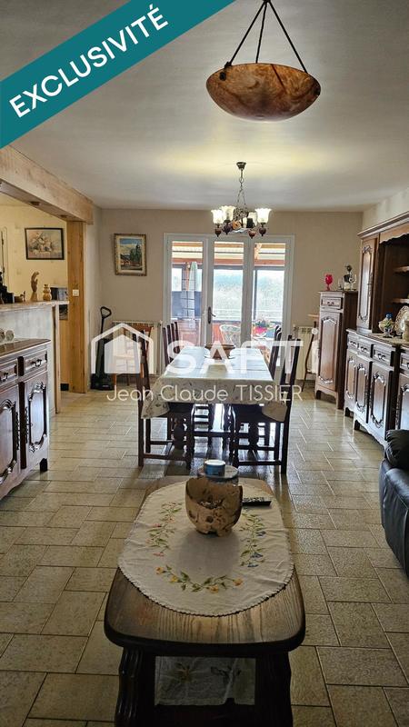 Maison - 140 m² - 5 pièces