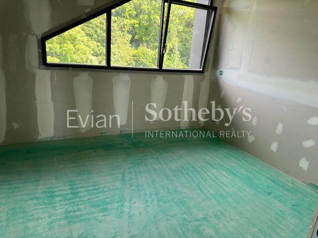 Appartement - 121 m² - 4 pièces