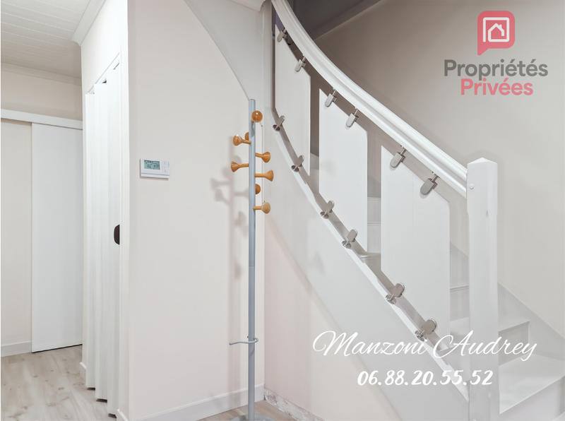 Maison - 166 m² - 8 pièces