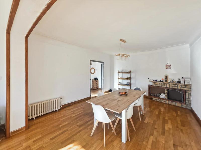 Maison - 152 m² - 5 pièces