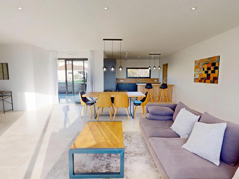 Maison - 146 m² - 6 pièces