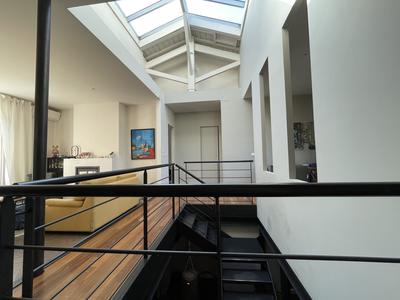 Villa - 238 m² - 6 pièces