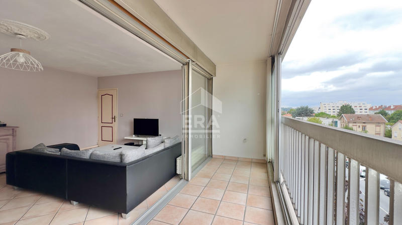 Appartement - 81 m² - 4 pièces