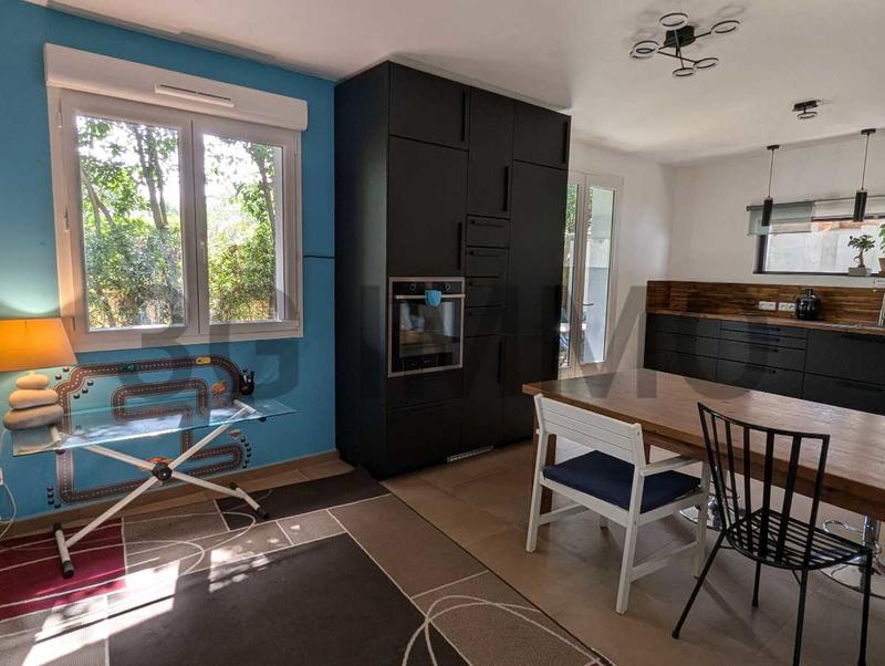 Bastide - 235 m² - 6 pièces