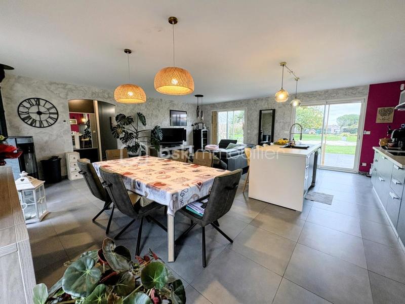 Maison - 124 m² - 6 pièces