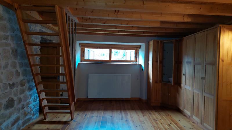 Maison - 300 m² - 8 pièces