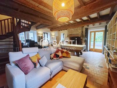 Maison - 166 m² - 7 pièces