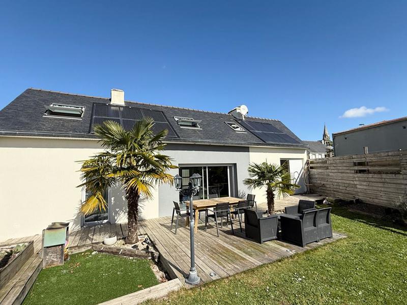 Maison - 105 m² - 5 pièces